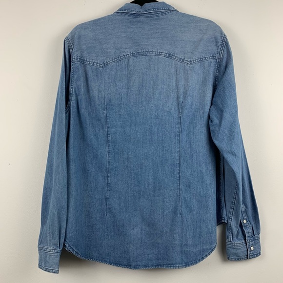 H&M Chambray Denim Style Button Front Top in Blue - Picture 2 of 7